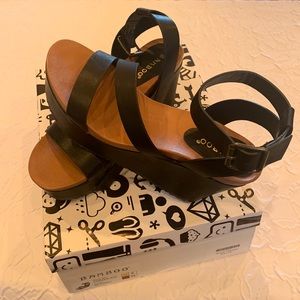 Black wedge sandal